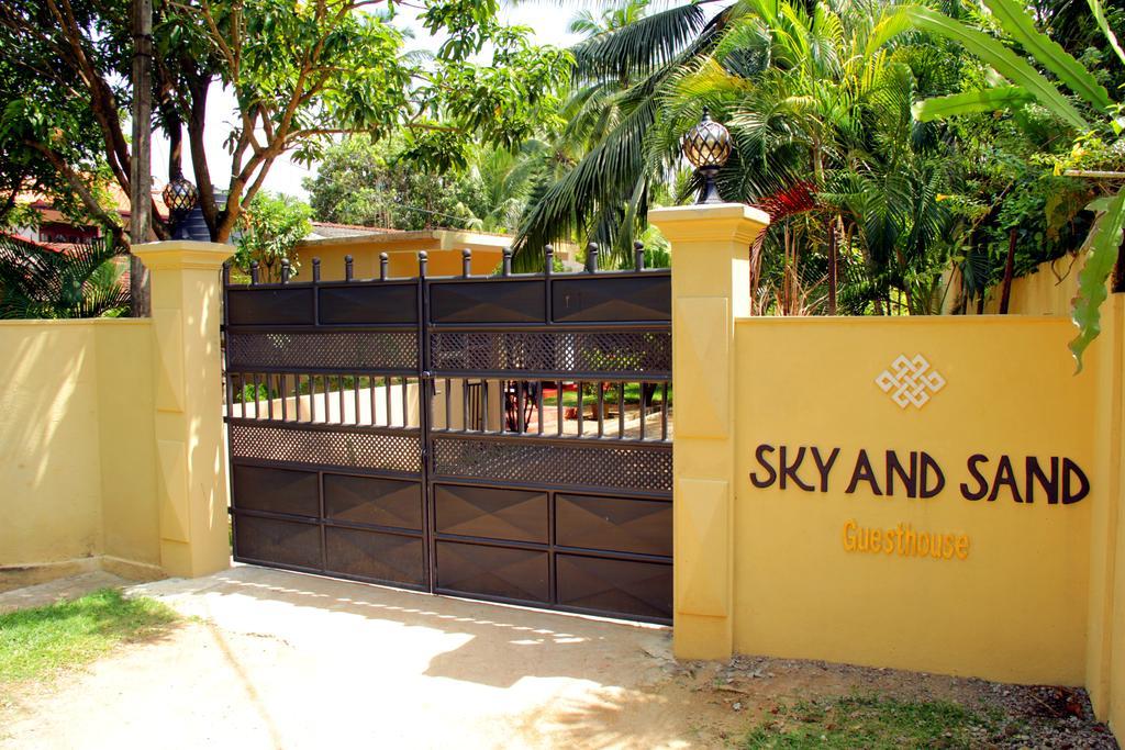 Sky And Sand Guesthouse Beruwala Chambre photo